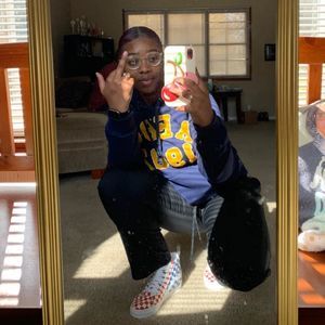 Meet your Posher, Siy